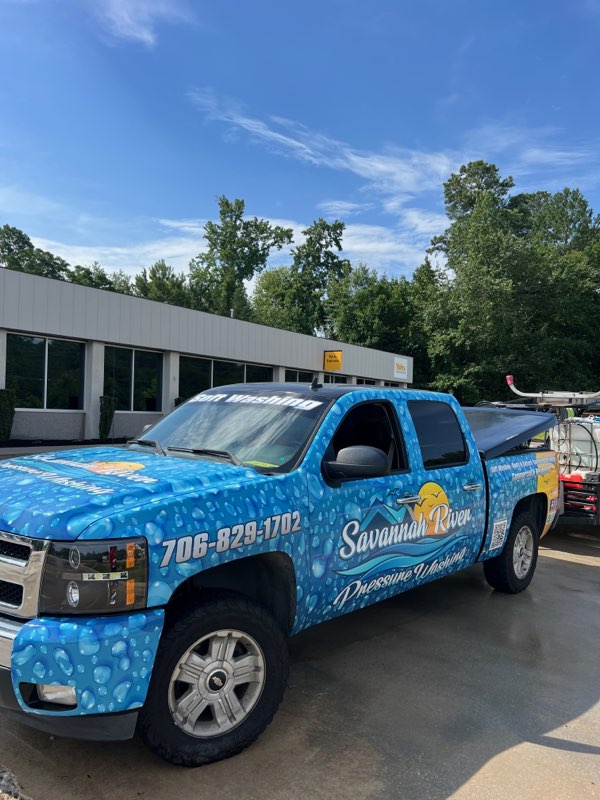 Commercial Parking Lot and Concrete Cleaning in Evans, GA